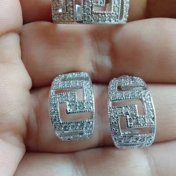 Tocara Sterling Silver Set - Picture 8 of 12